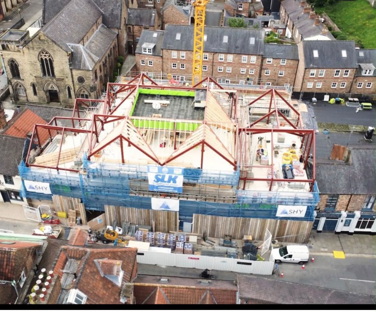 scaffolding contractor Leeds